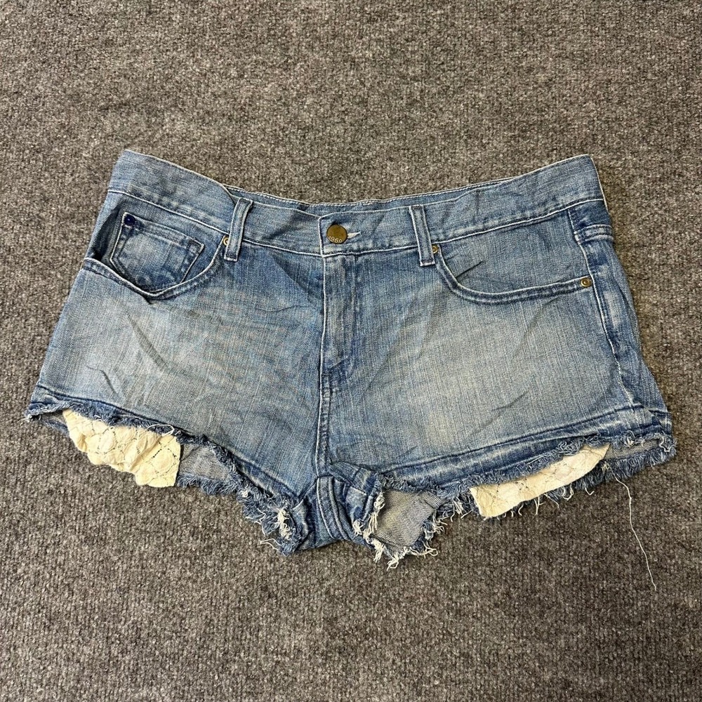 Gap Denim Shorts Womens Size 30/10 Light Wash Lace Trim Frayed Hem Low Rise